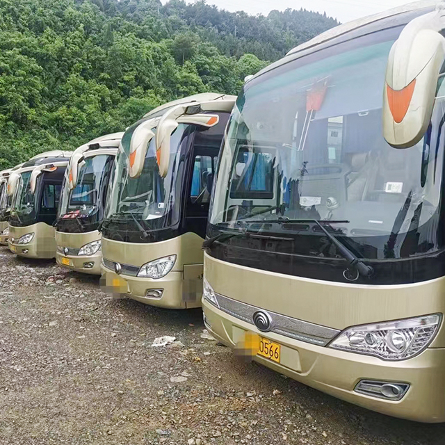 Autocar d'occasion et remis à neuf