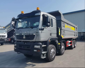 Sinotruk HOWO TX-F 400hp 8 par 4 pour le transport de construction