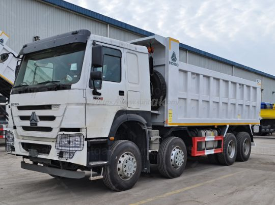 HOWO 8X4 camion-benne LHD 22 CBM pour l'exploitation minière