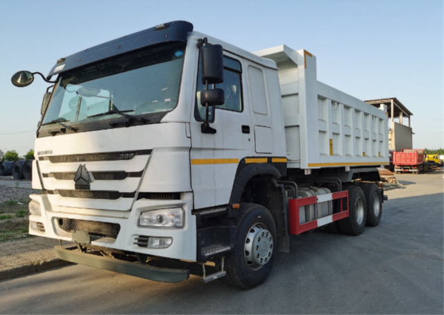 Camion-benne SINOTRUK HOWO 6X4 18 CBM avec EVB